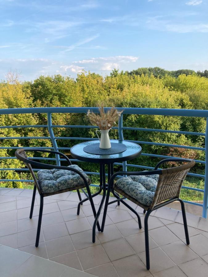 Libellula Apartman Heviz Exterior photo