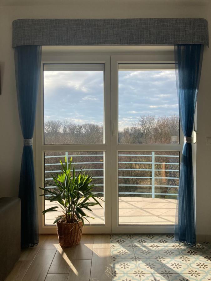 Libellula Apartman Heviz Exterior photo